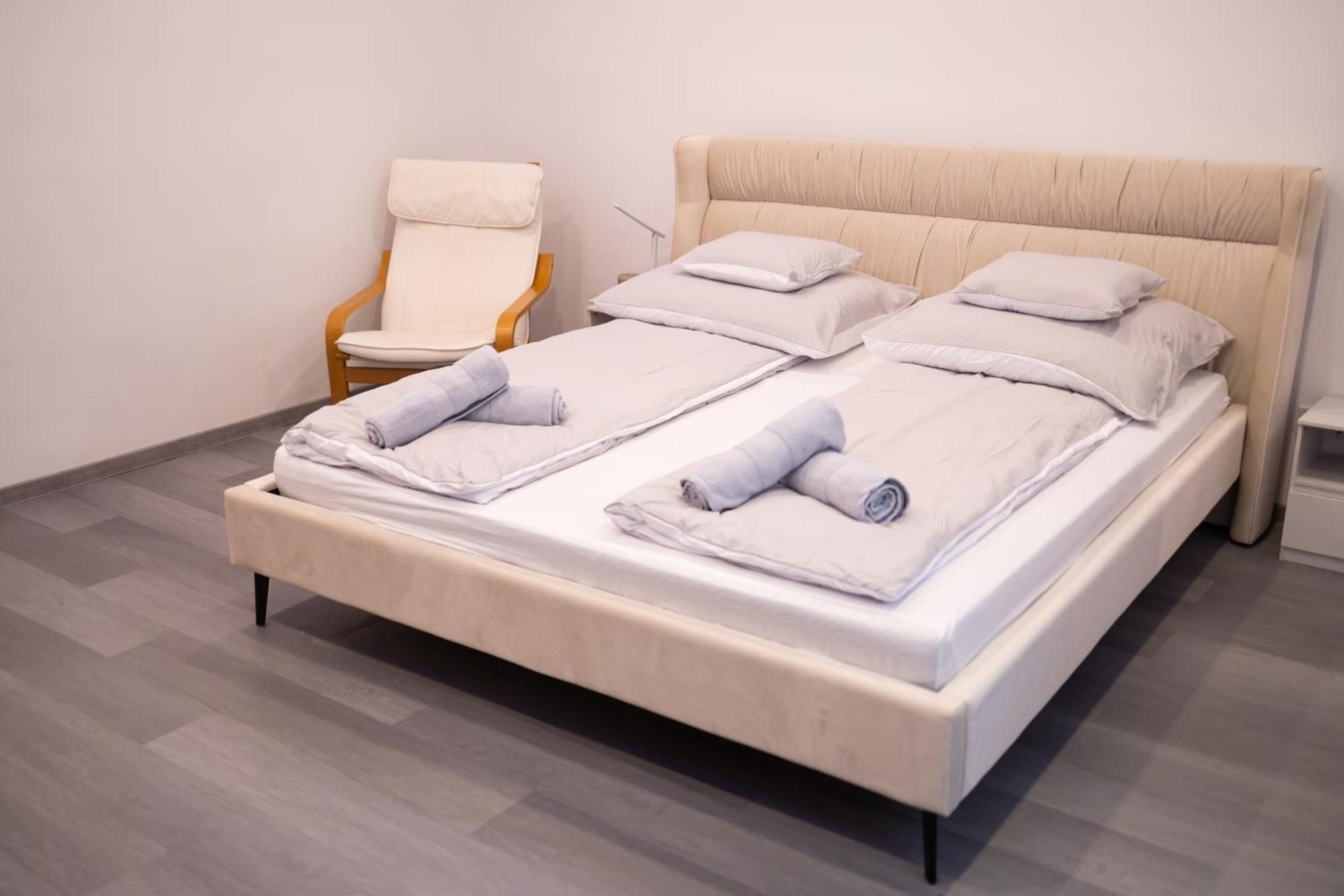 Fonix Apartman Debrecen Bagian luar foto