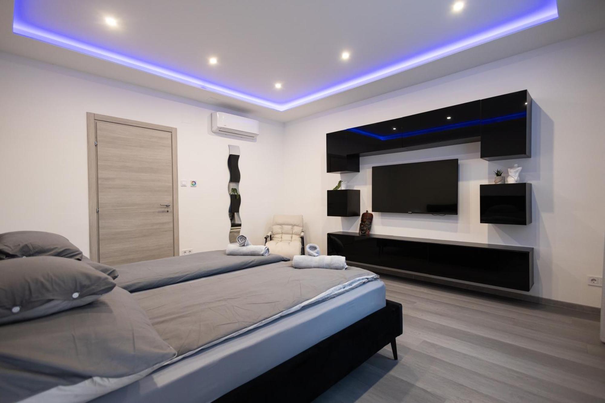 Fonix Apartman Debrecen Bagian luar foto