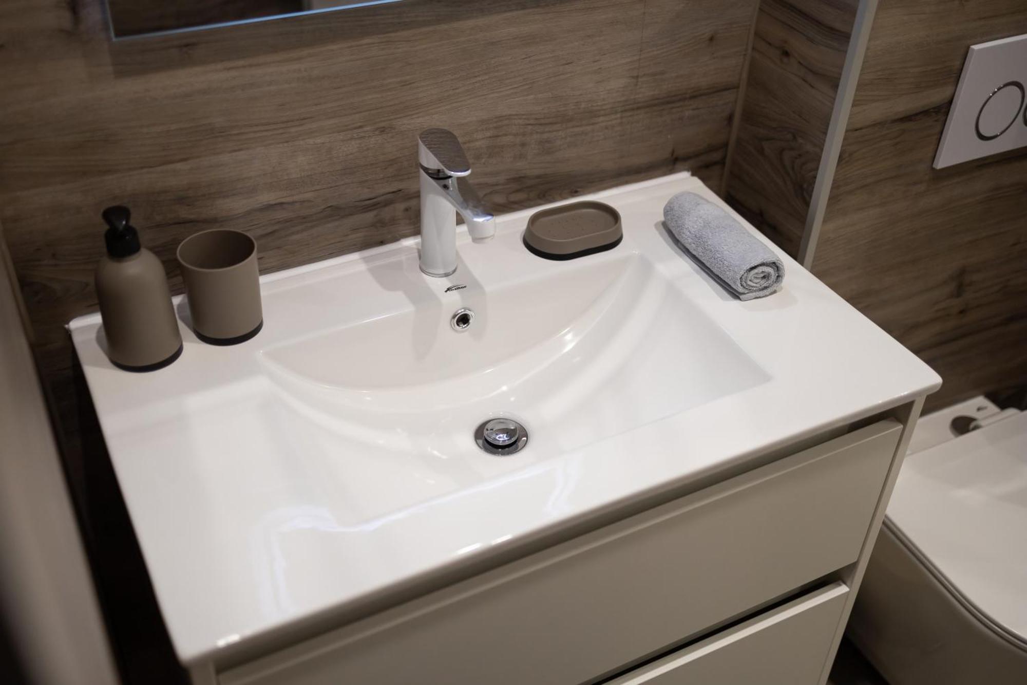 Fonix Apartman Debrecen Bagian luar foto